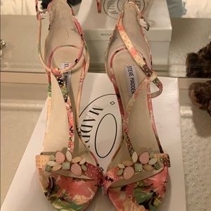 Floral print high heels